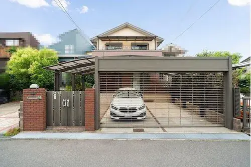 Akiya in Minoh