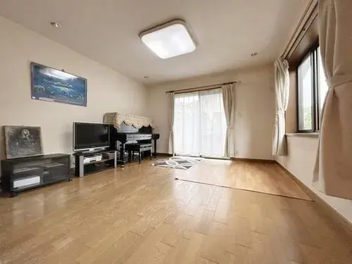 4LDK+S Property Katano City Osaka Prefecture (7)