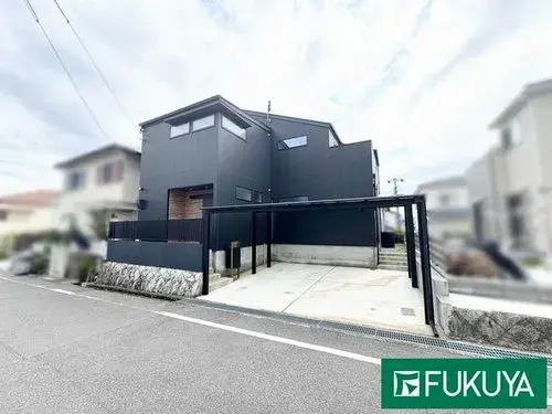 Akiya in Ikeda