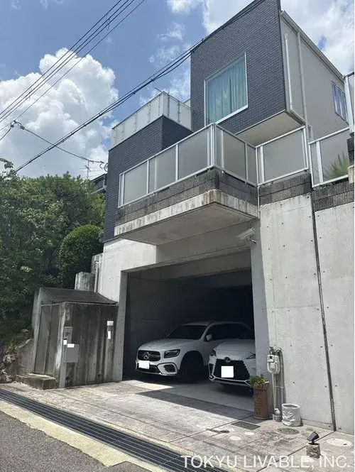 Akiya in Takarazuka