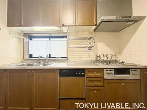 منزل واسع LDK متعدد الطوابق، مدينة Kobe، محافظة Hyogo (6)