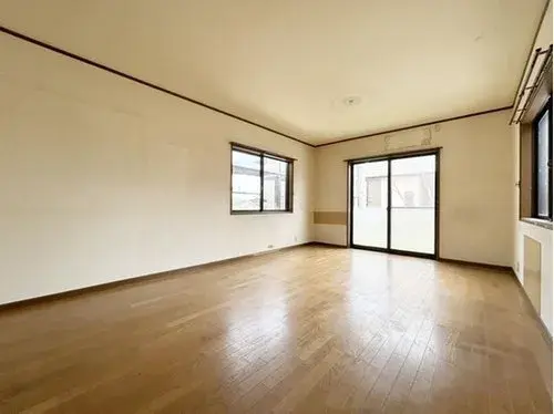 LDK 2-Story House Himeji City Hyogo Prefecture (5)