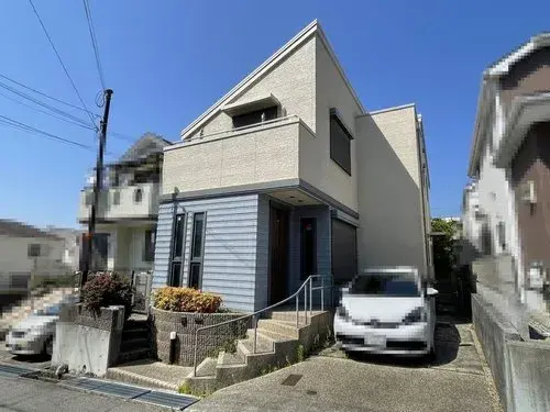 Akiya in Akashi