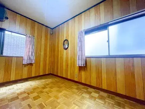 Propiedad de 2 Plantas con Almacenamiento en Todas las Habitaciones en la Ciudad de Nara, Prefectura de Nara (3)