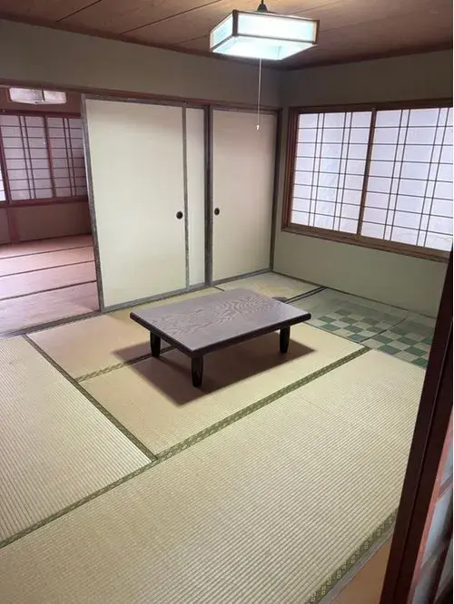 Slide 4