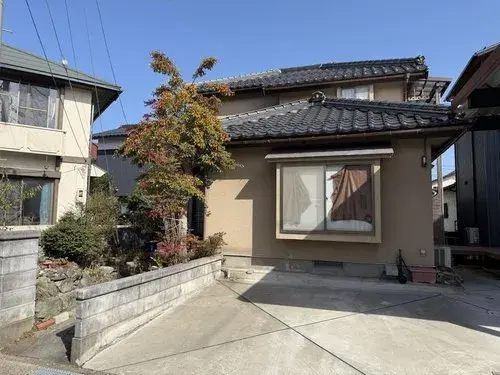 Akiya in Tottori