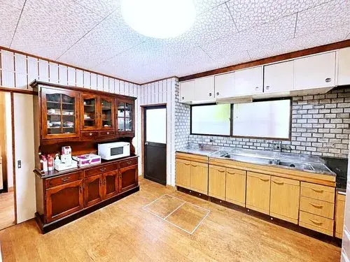 9DK Property in Fukuyama City, Hiroshima Prefecture (14)