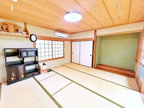 9DK Property in Fukuyama City, Hiroshima Prefecture (7)
