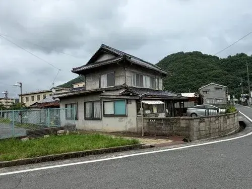 Hiroshima Prefecture Fukuyama City 7DK Property (3)