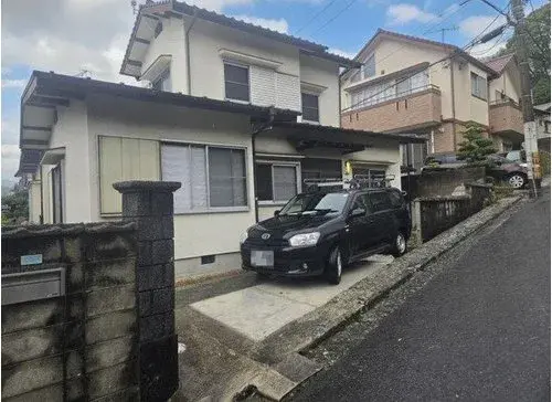 Akiya in 廿日市市