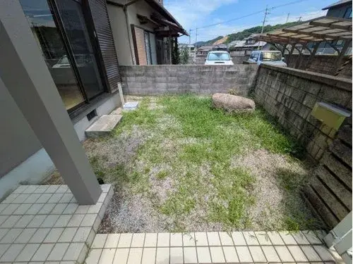 Slide 4
