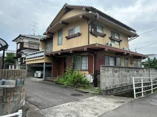 Akiya in Niihama