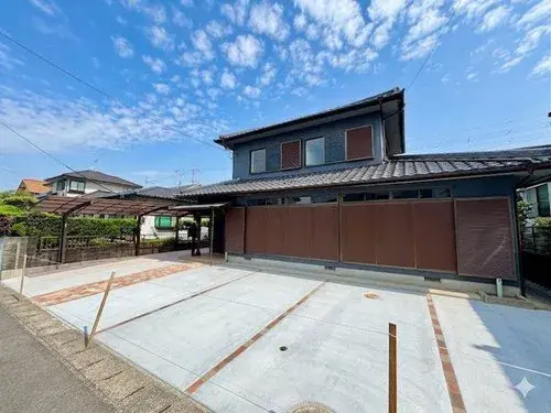 Akiya in Koshi