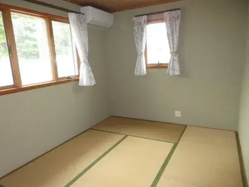 2 Bedroom Property Beppu City Oita Prefecture (2)