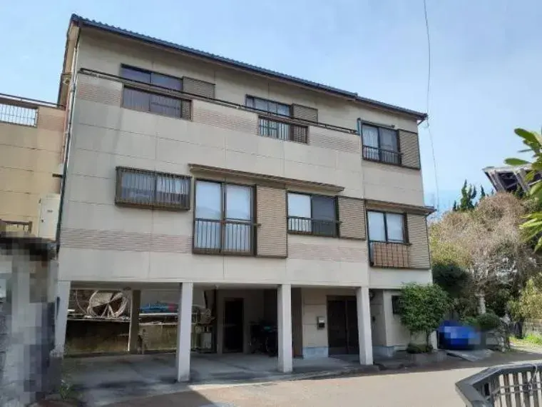 Akiya in Kōnan