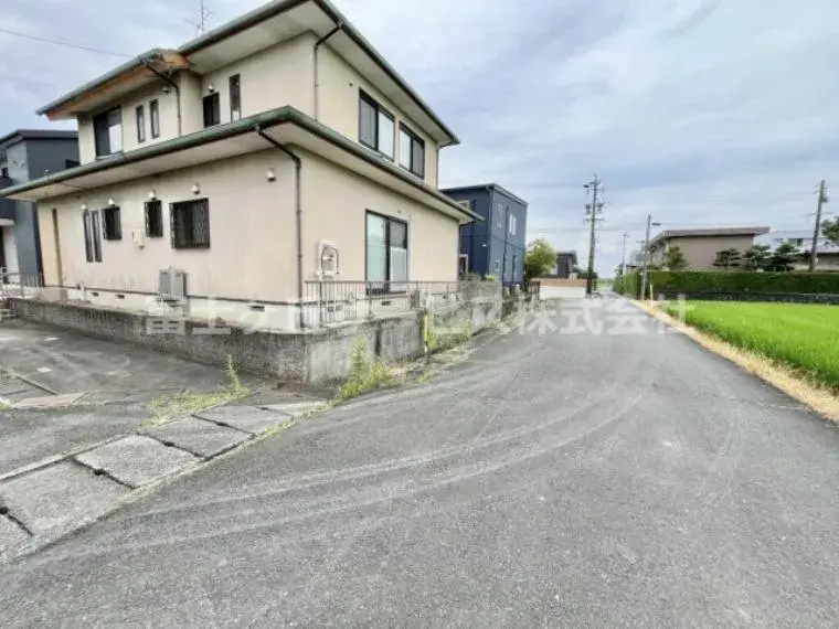 静岡県磐田市5LDK物件 (2)