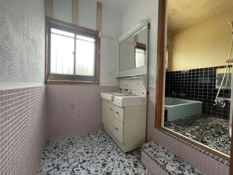 Недвижимость 8DK в городе Hakusan, префектура Ishikawa (30)