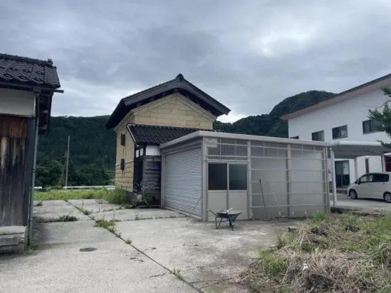 Недвижимость 8DK в городе Hakusan, префектура Ishikawa (4)