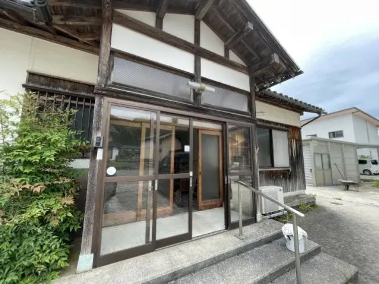 Недвижимость 8DK в городе Hakusan, префектура Ishikawa (5)