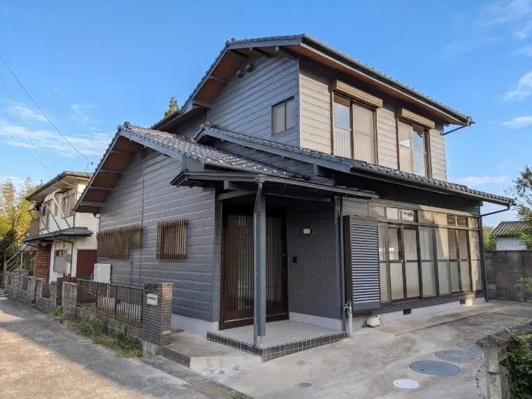 Akiya in Tamana