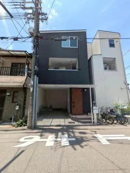 Akiya in Osaka