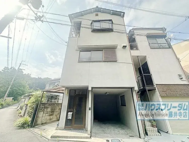 Akiya in Tondabayashi