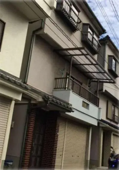 Akiya in Settsu