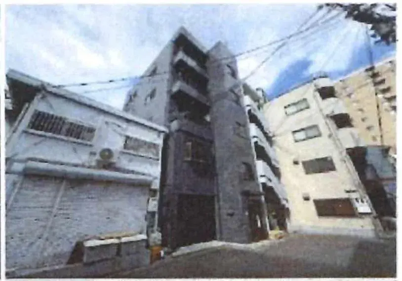 Akiya in Osaka