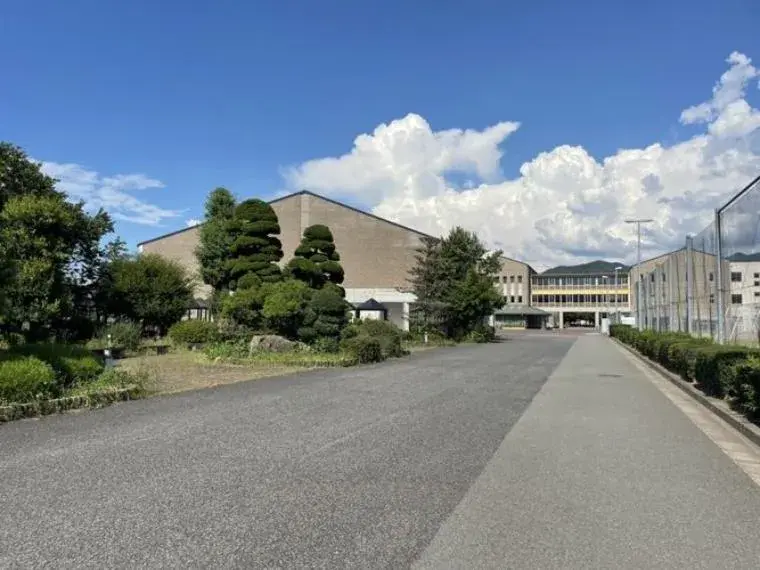 Akiya in Chikuma