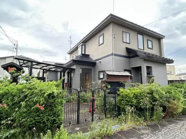 Akiya in Hirosaki