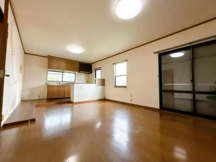Propiedad 4SLDK en el Barrio Kokuraminami, Ciudad de Kitakyushu, Prefectura de Fukuoka (6)
