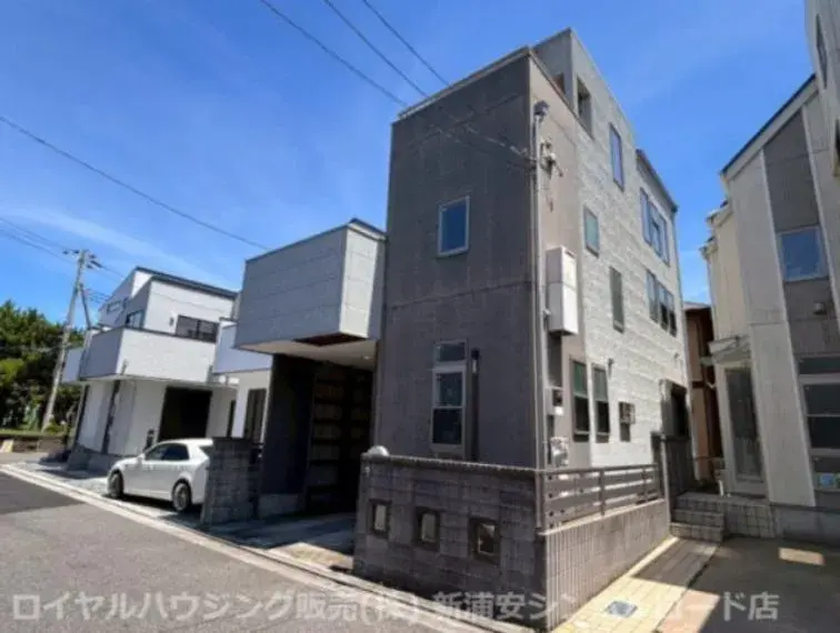 Akiya in Urayasu