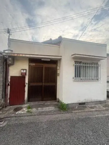 Akiya in Sakai