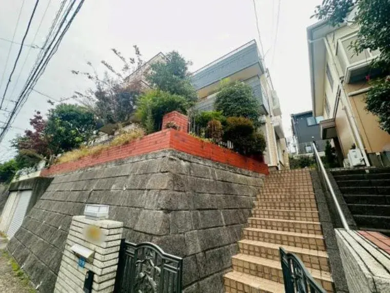 Slide 4
