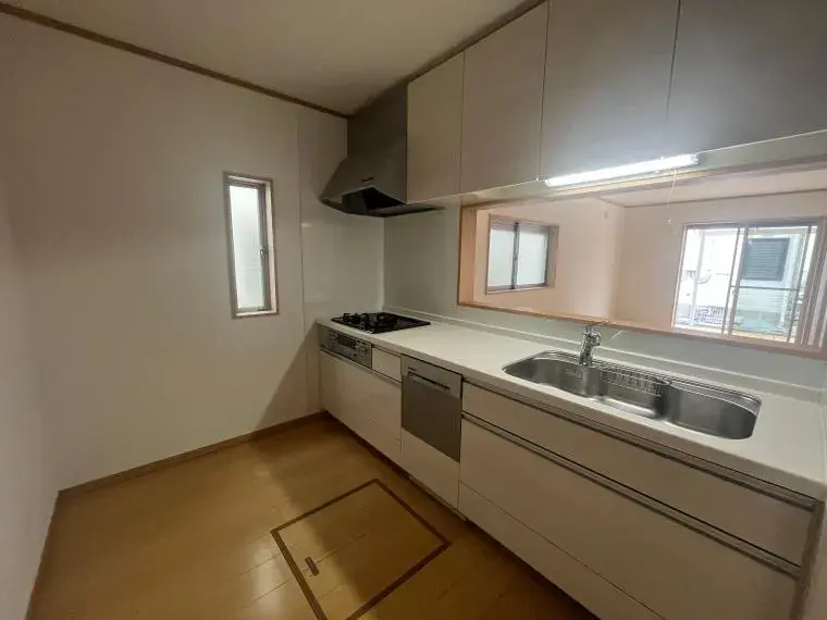 4LDK Property in Kanie-cho, Aichi Prefecture (12)