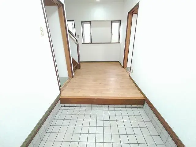 Slide 4
