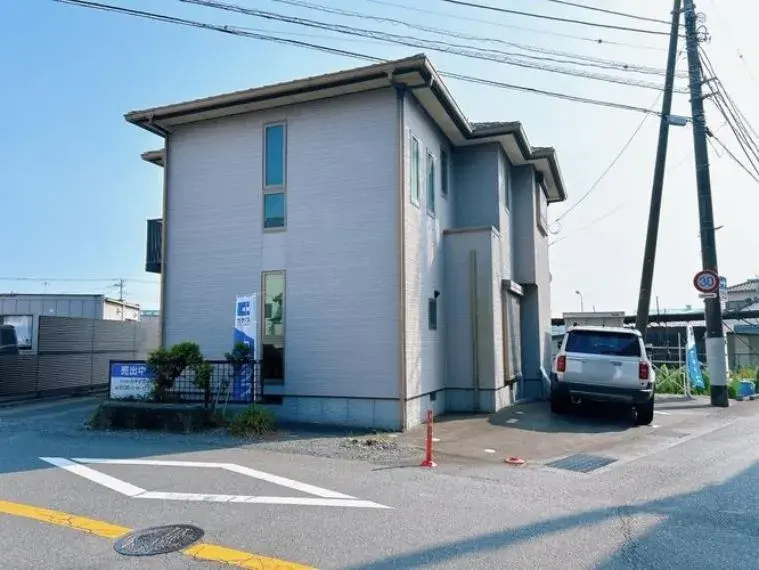 Akiya in Fuji