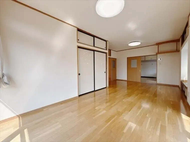 عقار 6K مدينة أوتا محافظة غونما (5)