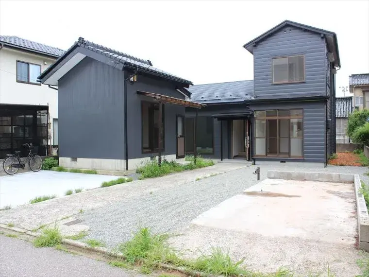 Akiya in Toyama