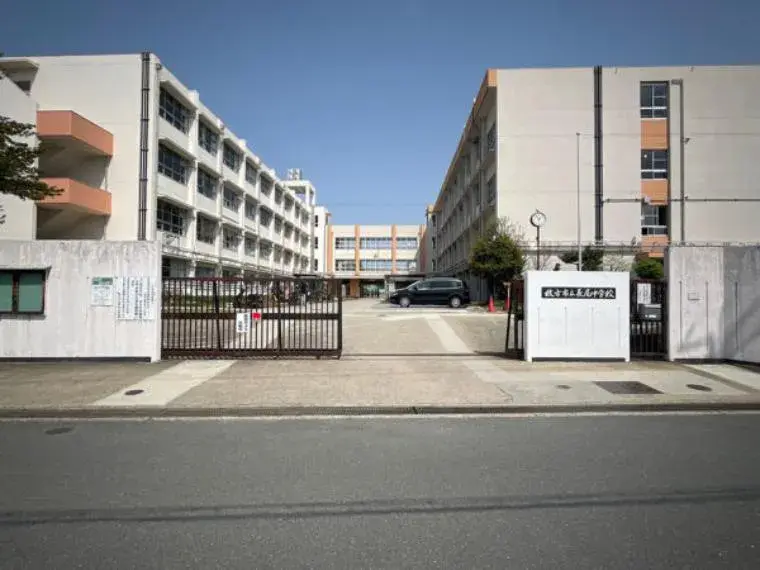 4LDK Property Hirakata City Osaka Prefecture (3)