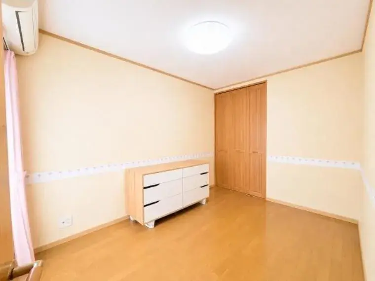 4LDK Higashiosaka City, Osaka Prefecture (8)
