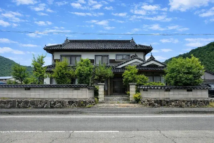 Akiya in Asago