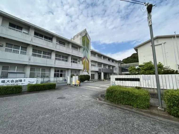 4LDK Wakayama Hashimoto Property (16)