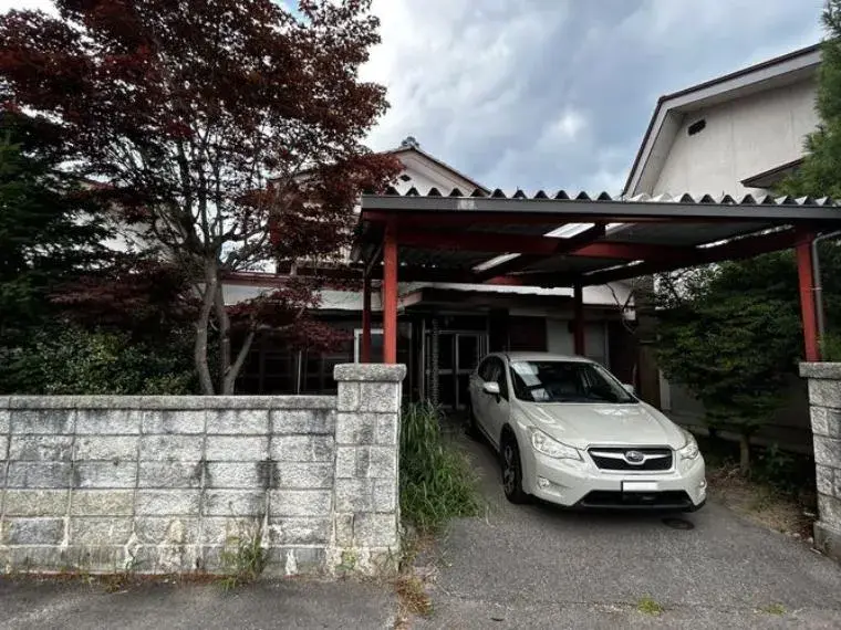 Akiya in Omachi