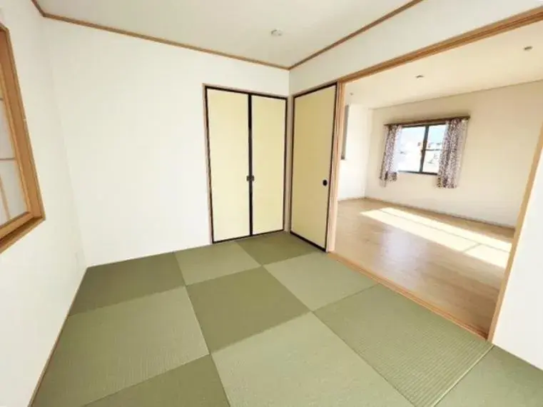 Hyogo Prefecture Himeji City 4LDK Property (4)
