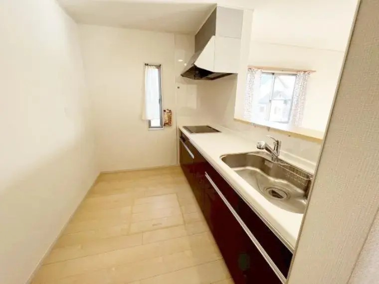 Hyogo Prefecture Himeji City 4LDK Property (8)