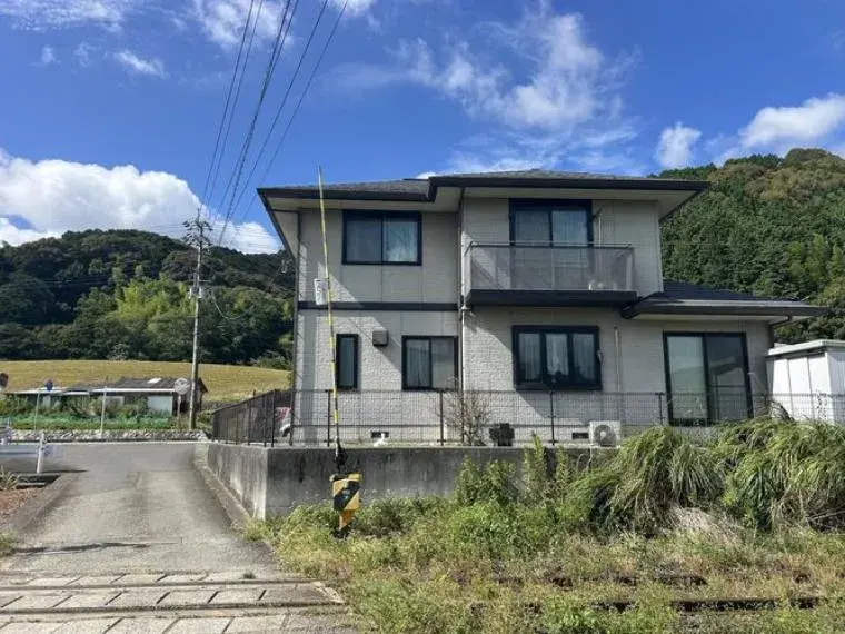 Akiya in Ehime