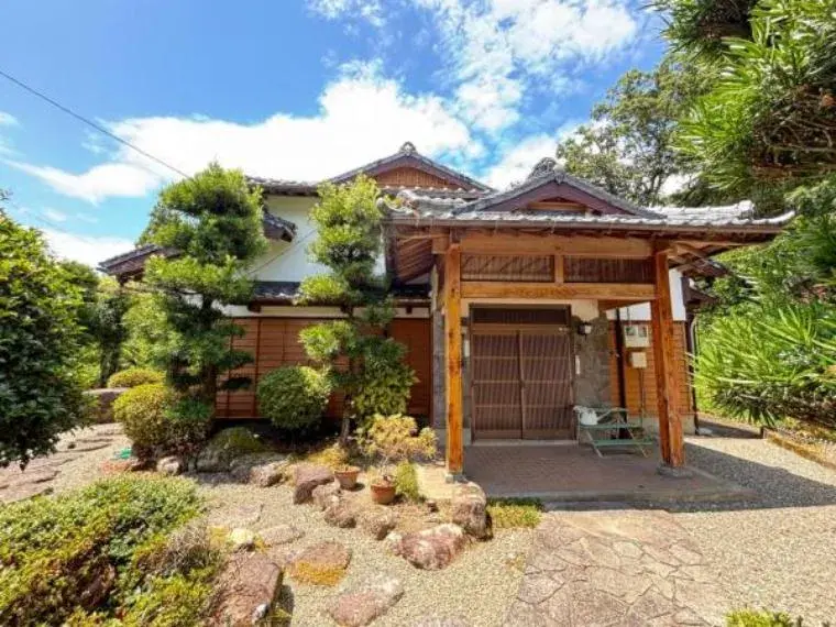 Akiya in Fukuoka