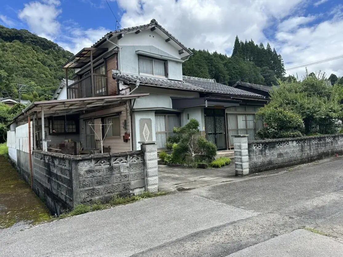 Akiya in Oita