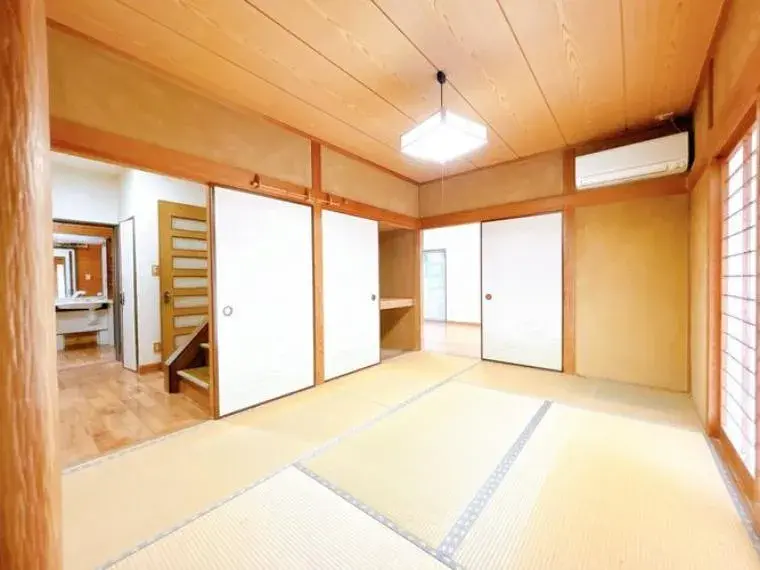 4SLDK Property Sasebo City Nagasaki Prefecture (12)